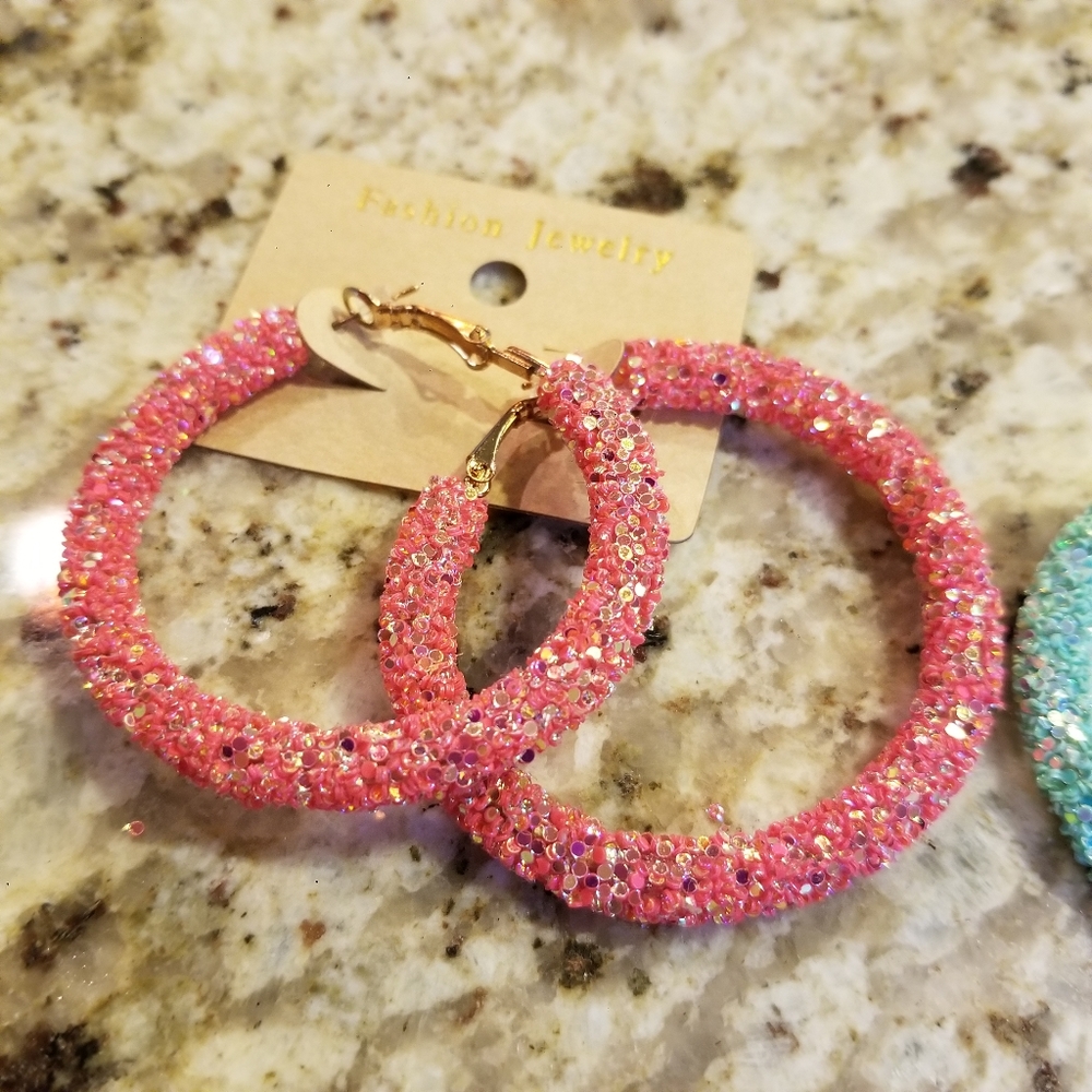 Pink Coral Big Circle Hoop Glitter Earring NWT - Picture 3 of 8